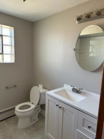 Bathroom - 1125 Bohland Ave