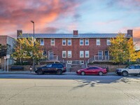Building Photo - Blackstone Luxury Living: Stylishly Remode...