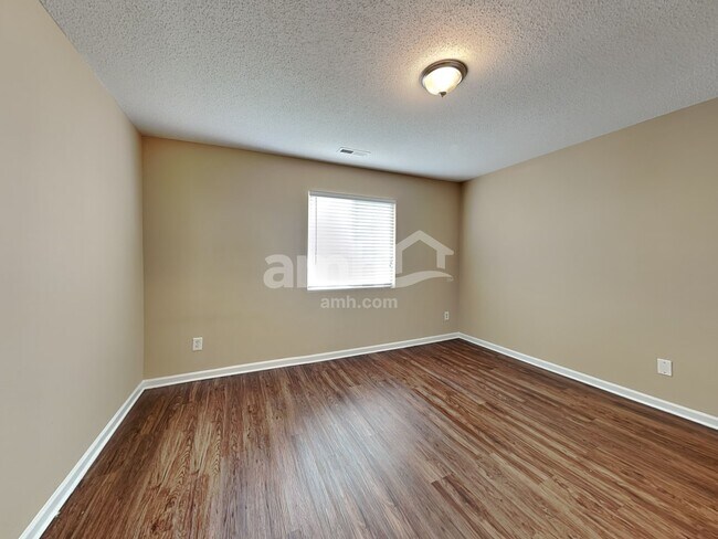 Building Photo - 5710 Waterpoint Dr