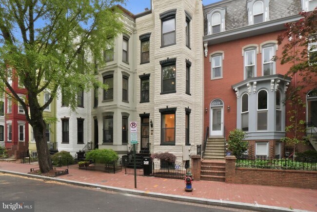 Building Photo - 1326 Corcoran St NW