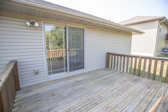 Building Photo - 3816 Riley Ct