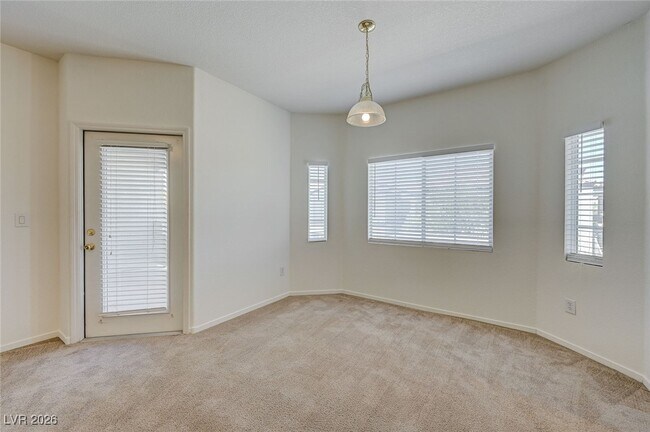 Building Photo - 6160 Rumrill St