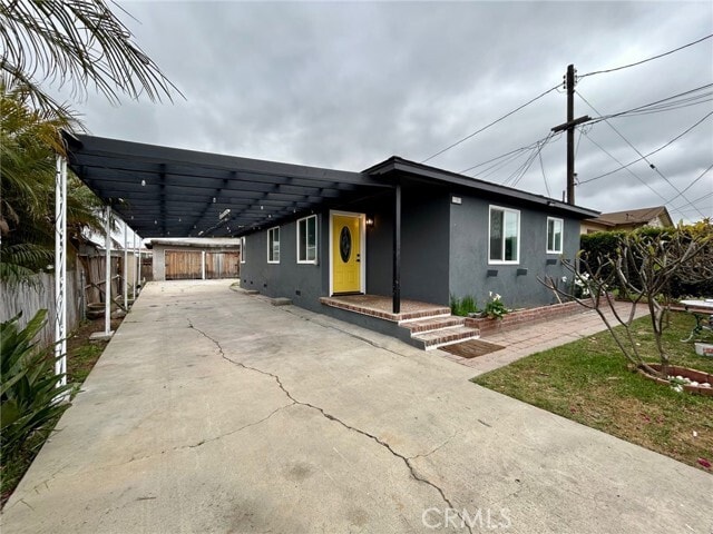 Building Photo - 13508 Cerise Ave