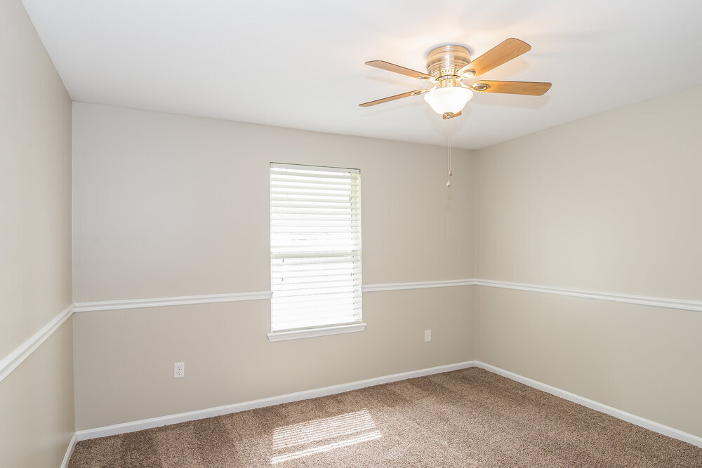 Building Photo - 3289 Avalon Dr