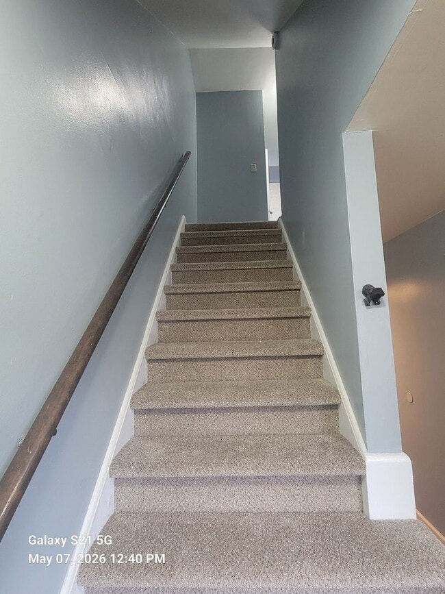 Building Photo - 4 bedroom 3.5 bathrooms townhouse in Kempsville.