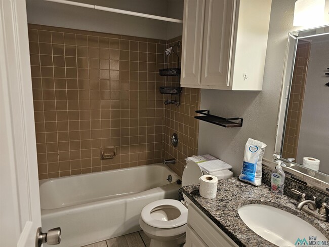 Building Photo - 3704 Ben Crenshaw Cir