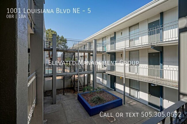 Building Photo - 1001 Louisiana Blvd NE
