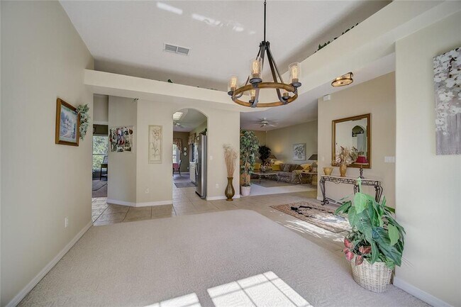 Building Photo - 2234 Fenton Ave