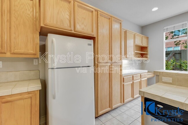 Building Photo - 7709 Crown Heights Ct