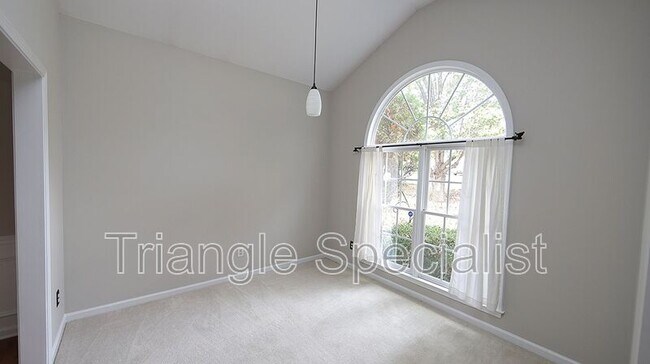 Building Photo - 210 Newberry Ln