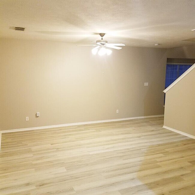 Building Photo - 3202 Pearl Bluff Ln