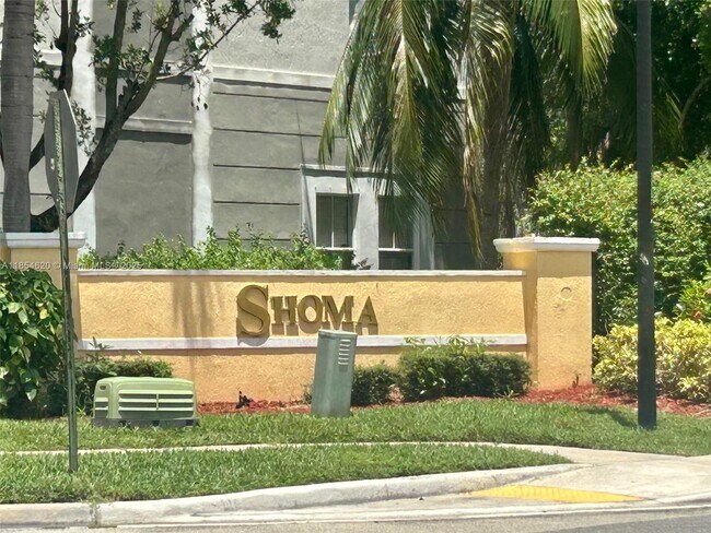 Primary Photo - 1104 Shoma Dr