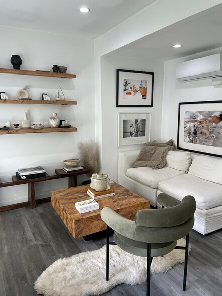 Building Photo - 1102 Centinela Ave