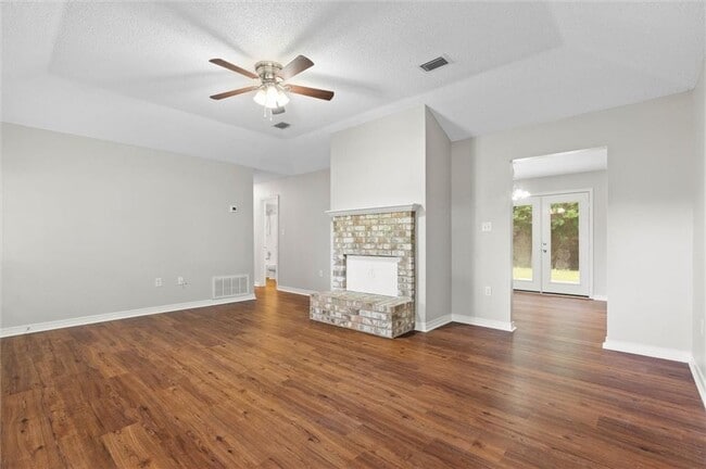 Building Photo - 7260 Pecan Terrace Dr