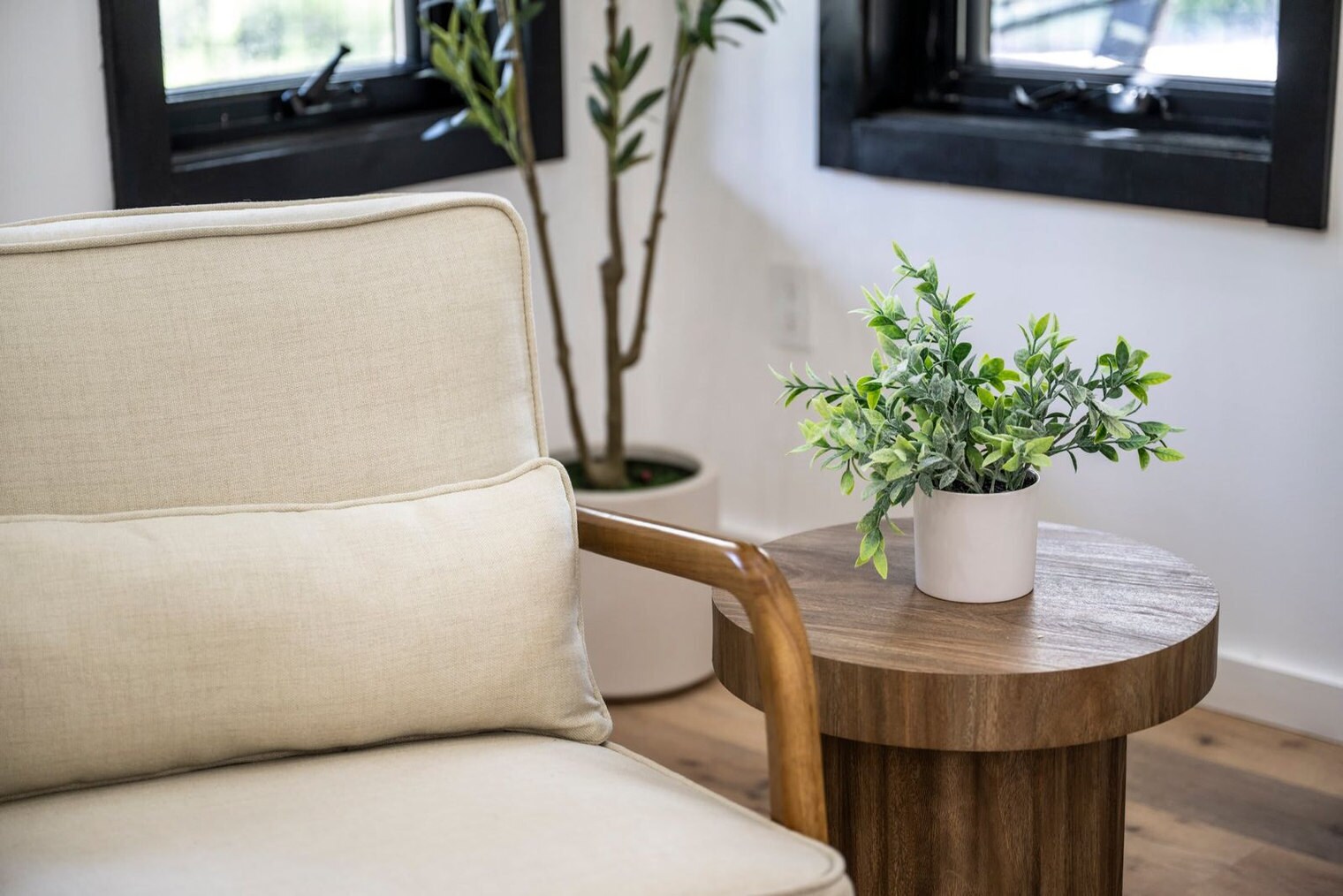 Building Photo - 152 Baxter Rd