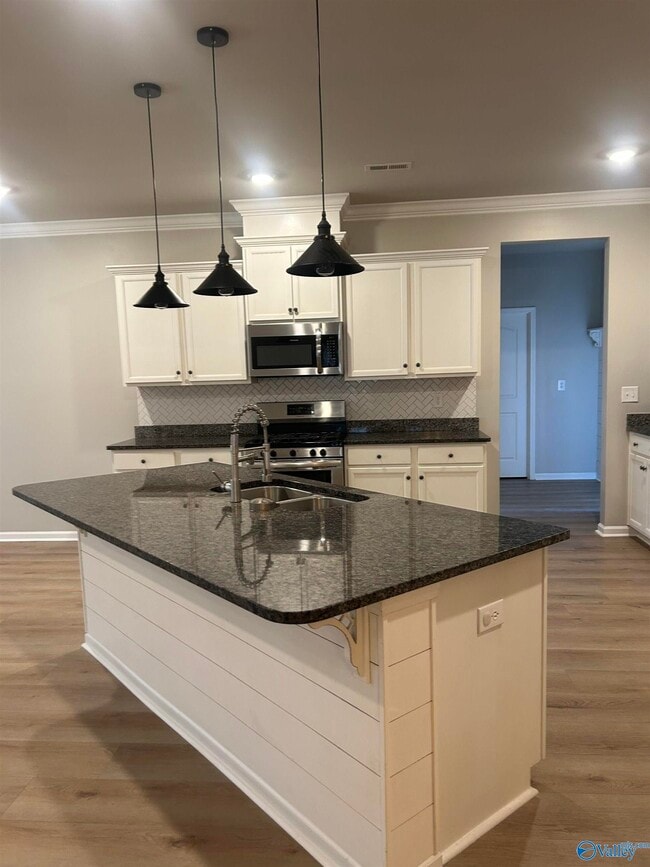 Building Photo - 6525 Moon Crest Ln NW