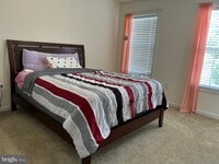 Building Photo - 8366 Leighburn Dr