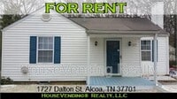 Building Photo - 1727 Dalton St