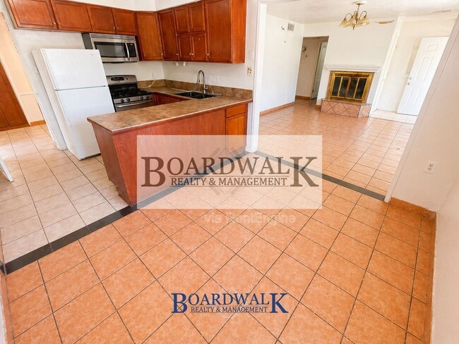 Building Photo - 4681 W 5015 S