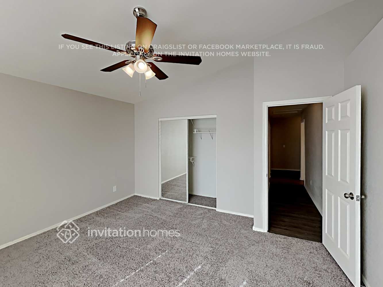 Building Photo - 847 S Esmeralda