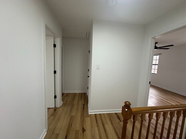 Building Photo - Lighthouse Townhome-Located in Campbell County