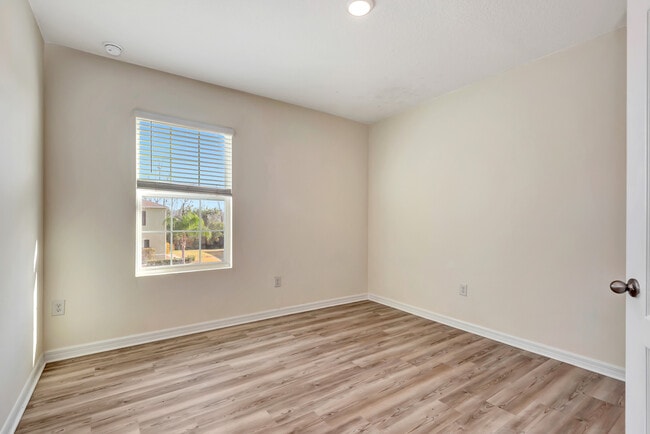 Building Photo - 1624 Primo Ct