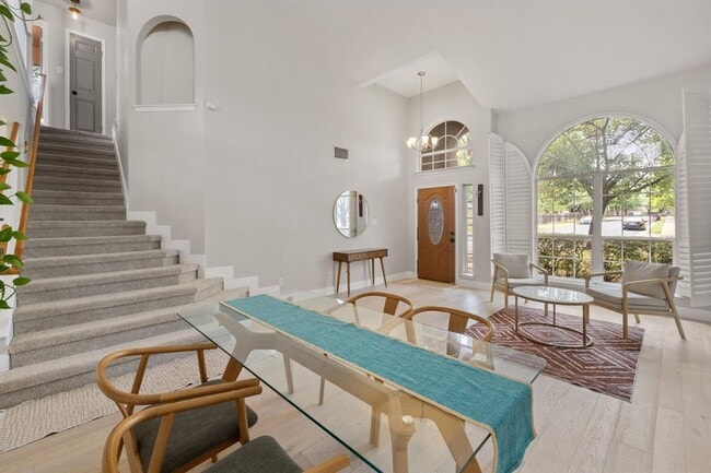 Building Photo - 12761 Council Bluff Dr