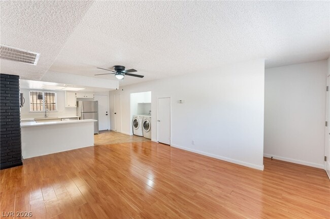 Building Photo - 1406 N Jones Blvd