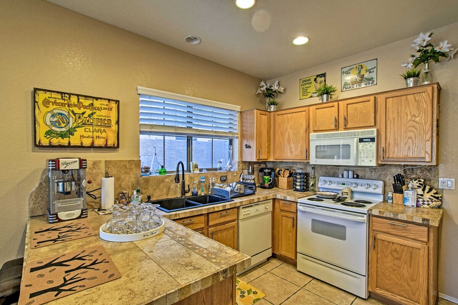 Building Photo - 40201 N Patriot Way