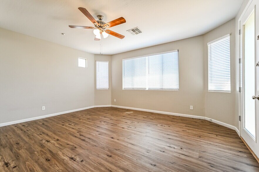 Building Photo - 12137 W Dove Wing Way