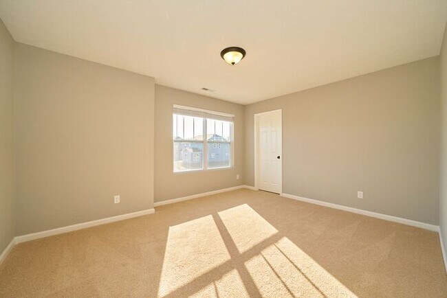Building Photo - 4 Bedroom in Greenwood's Riley Meadows