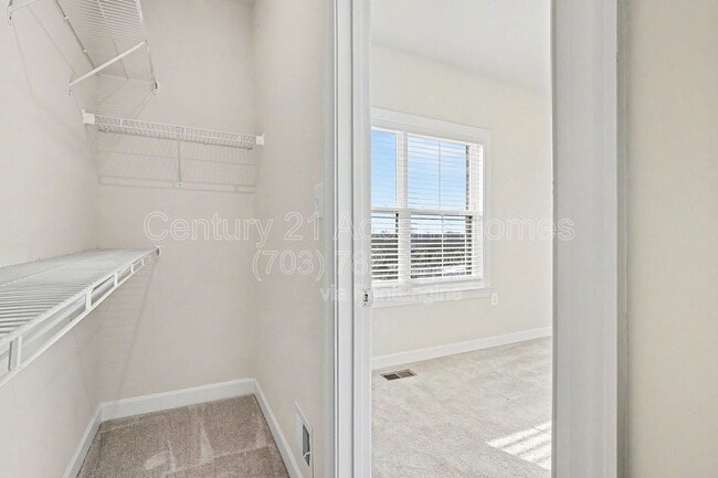 Building Photo - 2838 Dart Dr