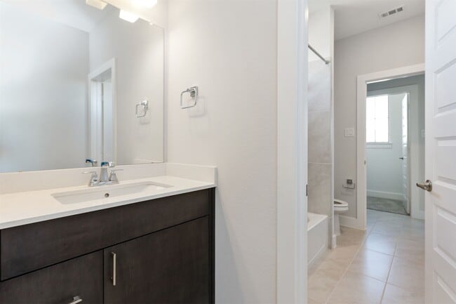 Building Photo - 21311 Blue Wood Aster Ct