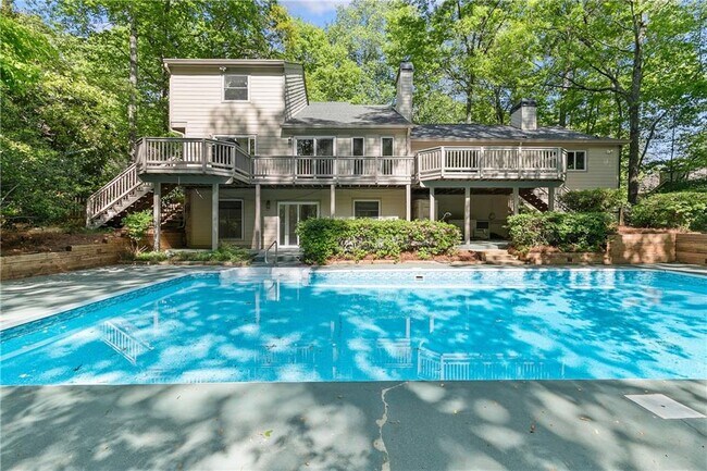 Building Photo - 755 Nile Dr