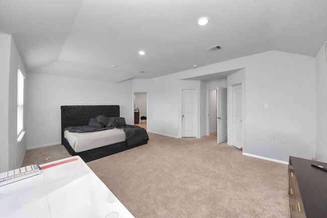 Building Photo - 7943 Vacek Meadows Loop
