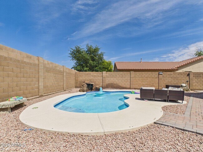 Building Photo - 7446 W Tumblewood Dr