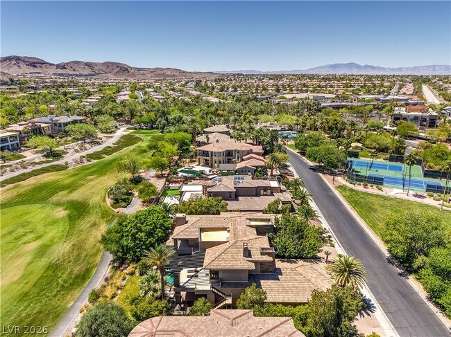Building Photo - 1501 Foothills Village Dr