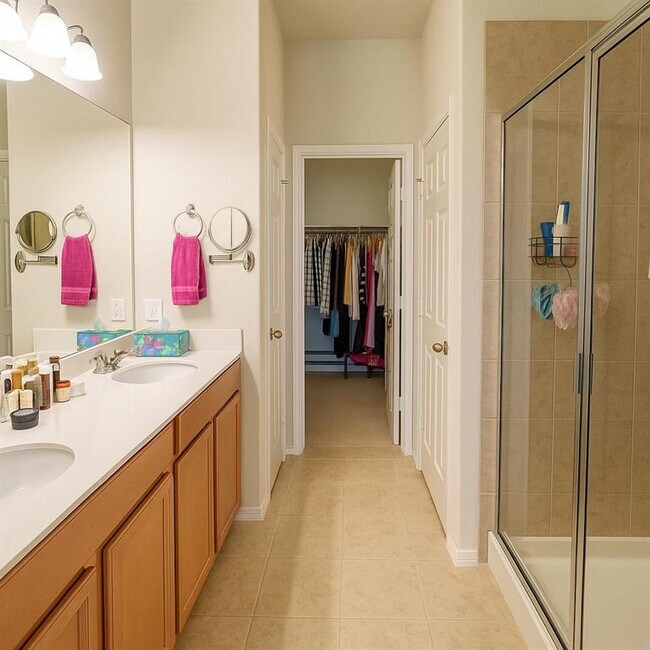 Building Photo - 16021 Remington Reserve Way