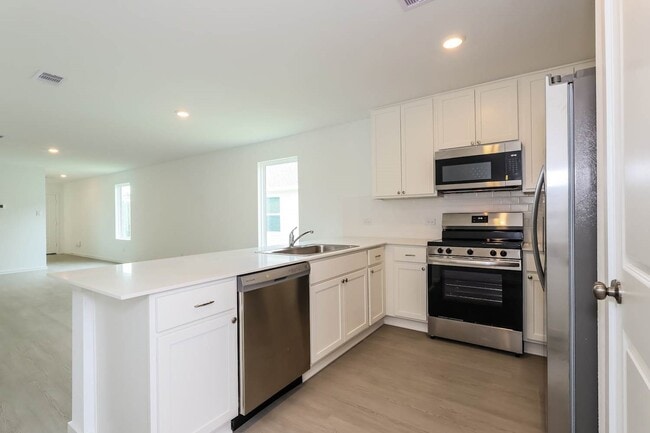 Building Photo - 15215 Abella Dr