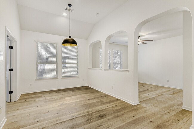 Building Photo - 5013 Pyrenees Pass