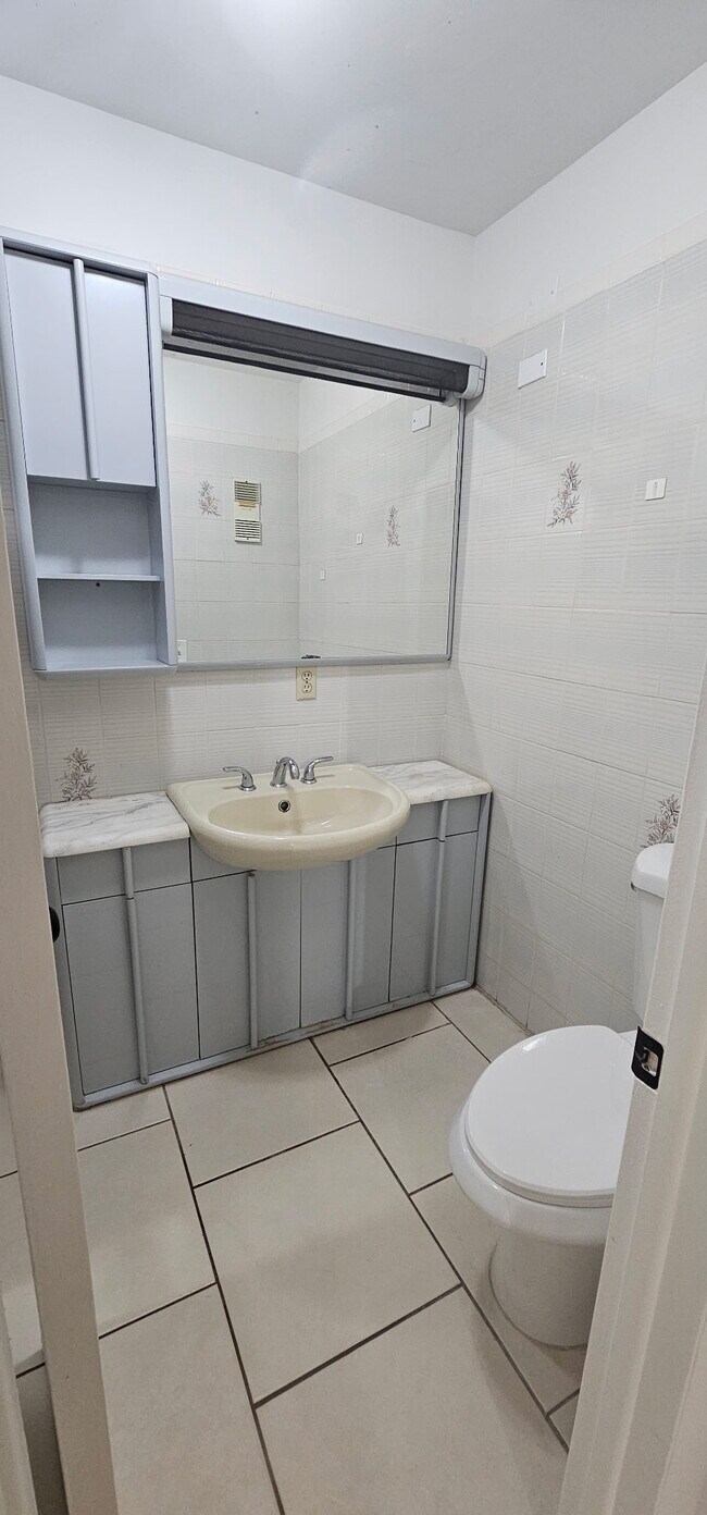Second bathroom - 1900 W 54th St
