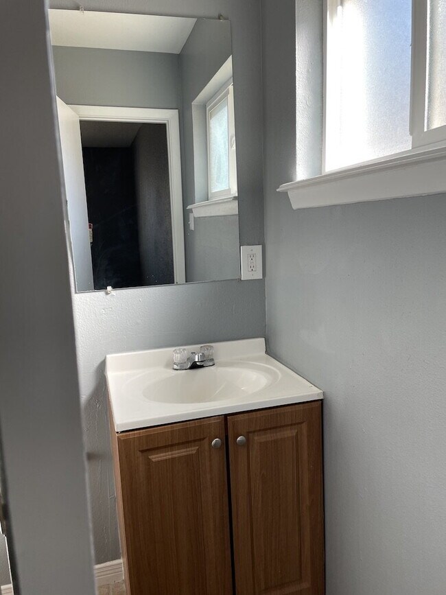 Building Photo - 8137 Staghorn Dr