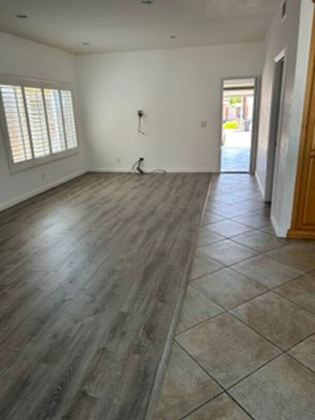 Building Photo - Spacious 4BR Home with Gated Pool, Chef’s Kitchen & 3-Car Garage