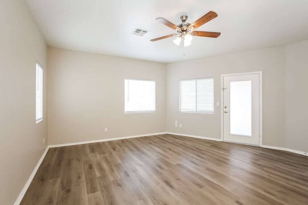 Building Photo - 5637 Island Mist St