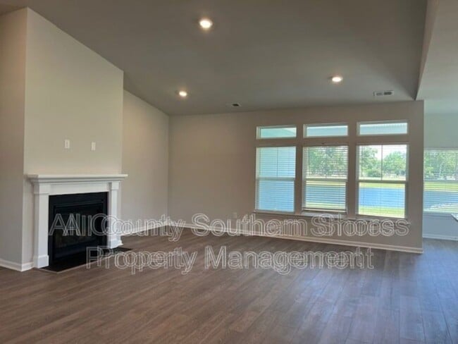 Building Photo - 5692 White Bark Drive