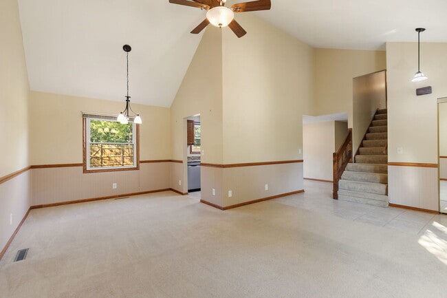 Building Photo - 764 Covington Cir