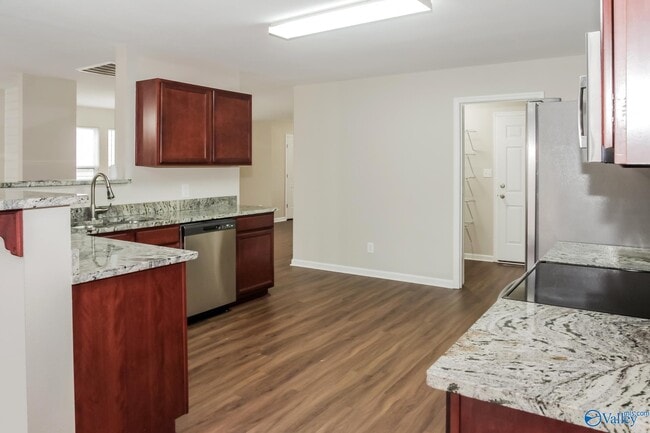 Building Photo - 141 Wethersfield Dr