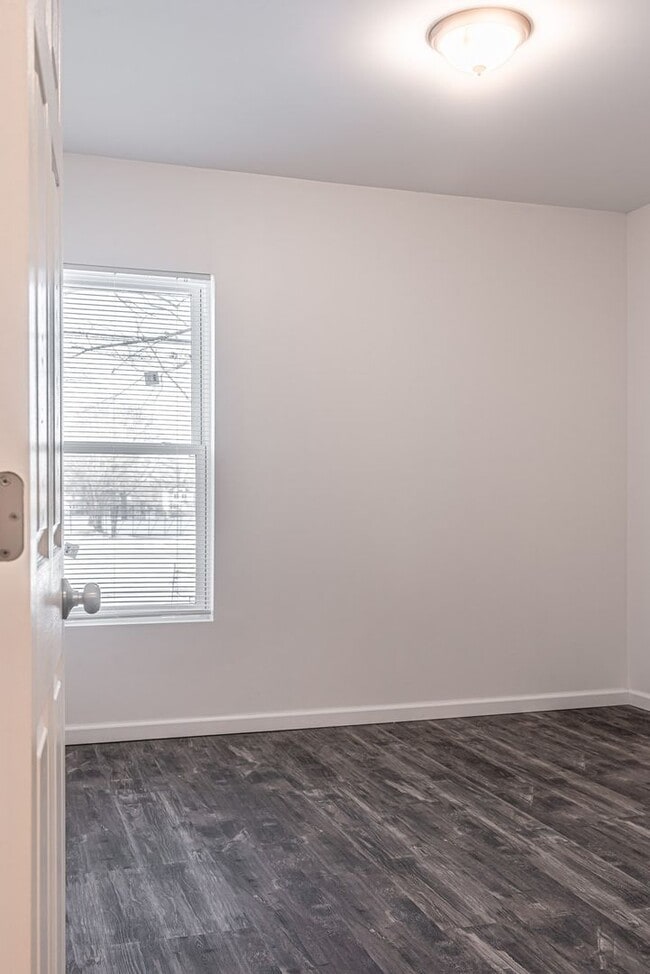 Building Photo - 1516/1518 Lee - FDR