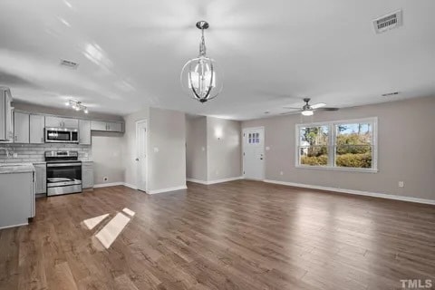 Building Photo - 101 Holly Rd