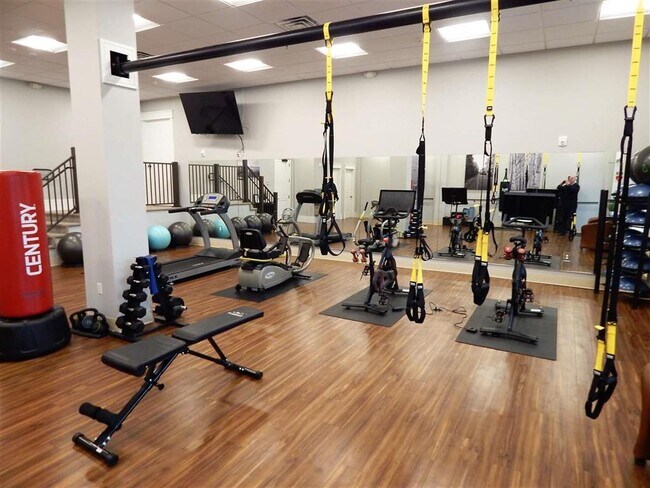 Building Photo - 725 Harbor Watch Dr